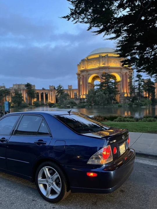 2005 Lexus IS 1st Gen - Image 2 of 14