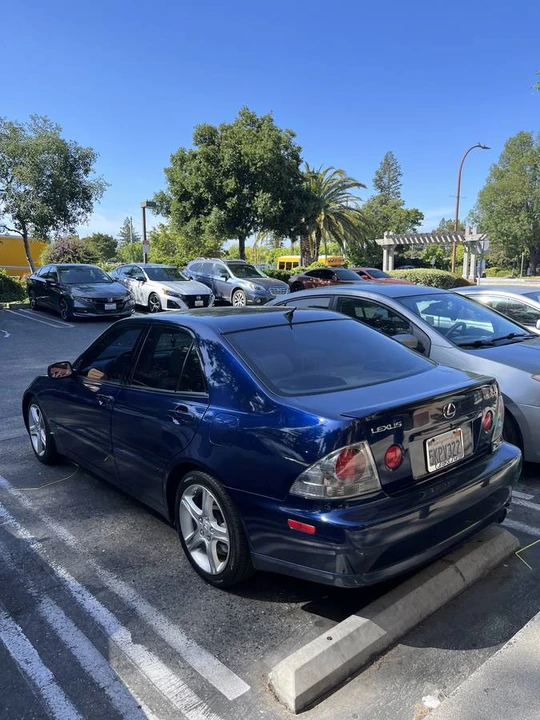 2005 Lexus IS 1st Gen - Image 3 of 14