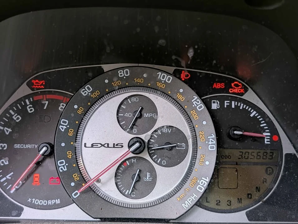 2005 Lexus IS 1st Gen - Image 5 of 5