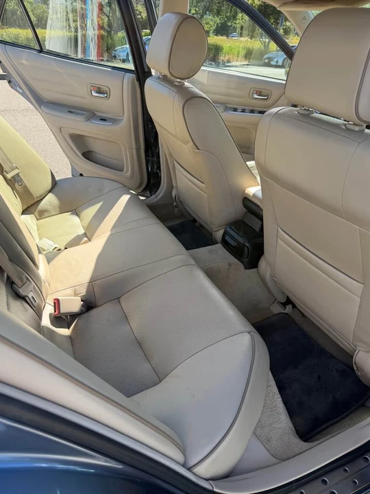 2005 Lexus IS 1st Gen - Image 12 of 16