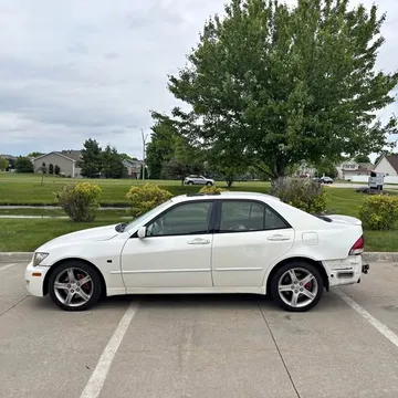 2005 Lexus IS 300 Sedan
