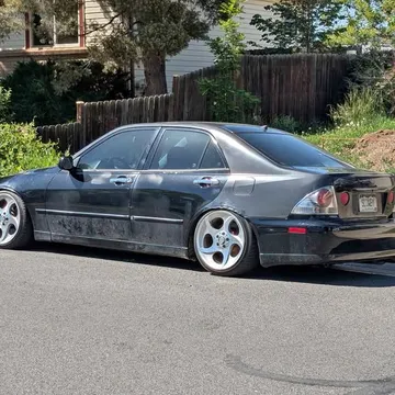 2005 Lexus IS 300 Sedan 4D