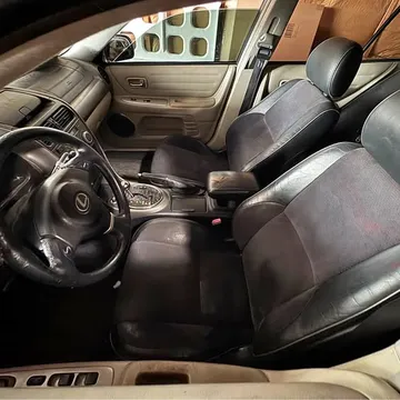 2005 Lexus IS 300 Sedan 4D