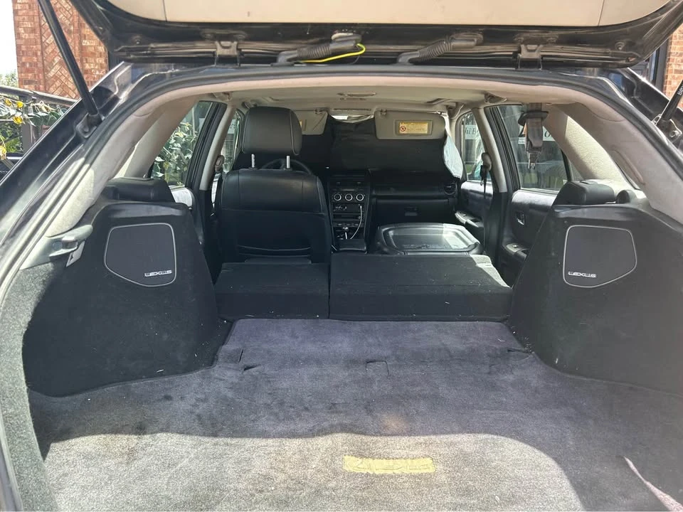 2005 Lexus IS 1st Gen - Image 16 of 20