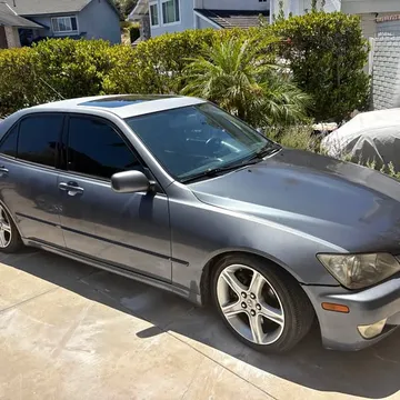 2005 Lexus IS300