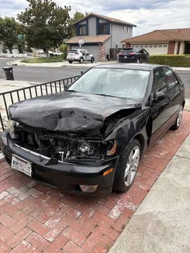 2005 Lexus IS300