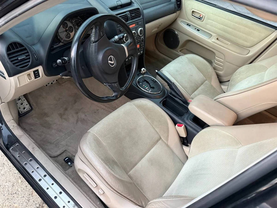 2005 Lexus IS 1st Gen - Image 3 of 12