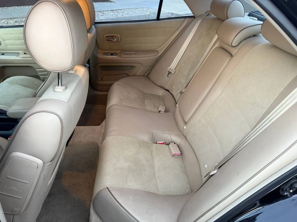 2005 Lexus IS 1st Gen - Image 10 of 12