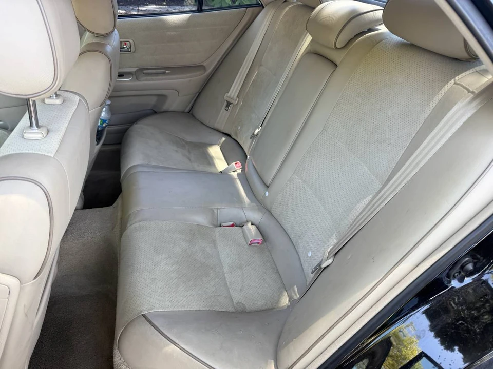 2005 Lexus IS 1st Gen - Image 8 of 12