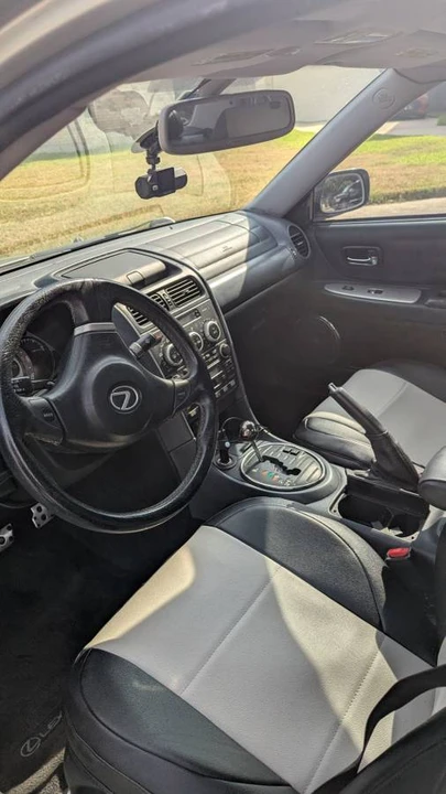 2005 Lexus IS 1st Gen - Image 8 of 9