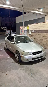 2005 Lexus IS300