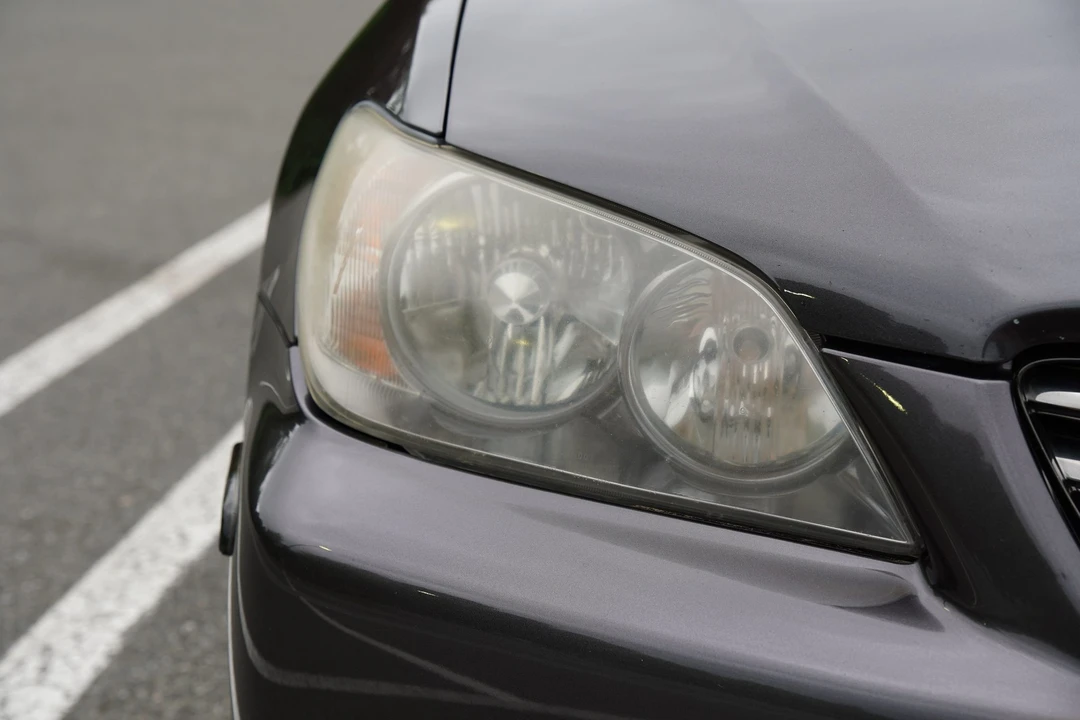 2005 Lexus IS 1st Gen - Image 16 of 31