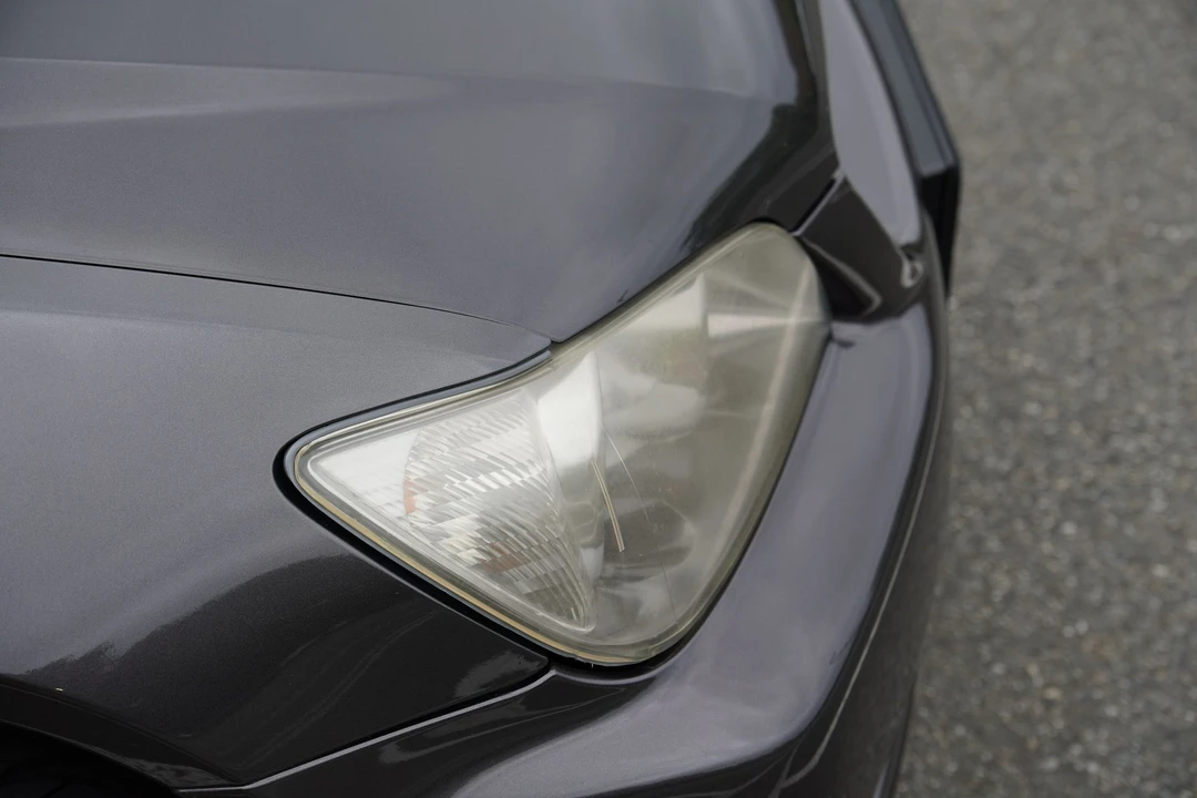 2005 Lexus IS 1st Gen - Image 18 of 31