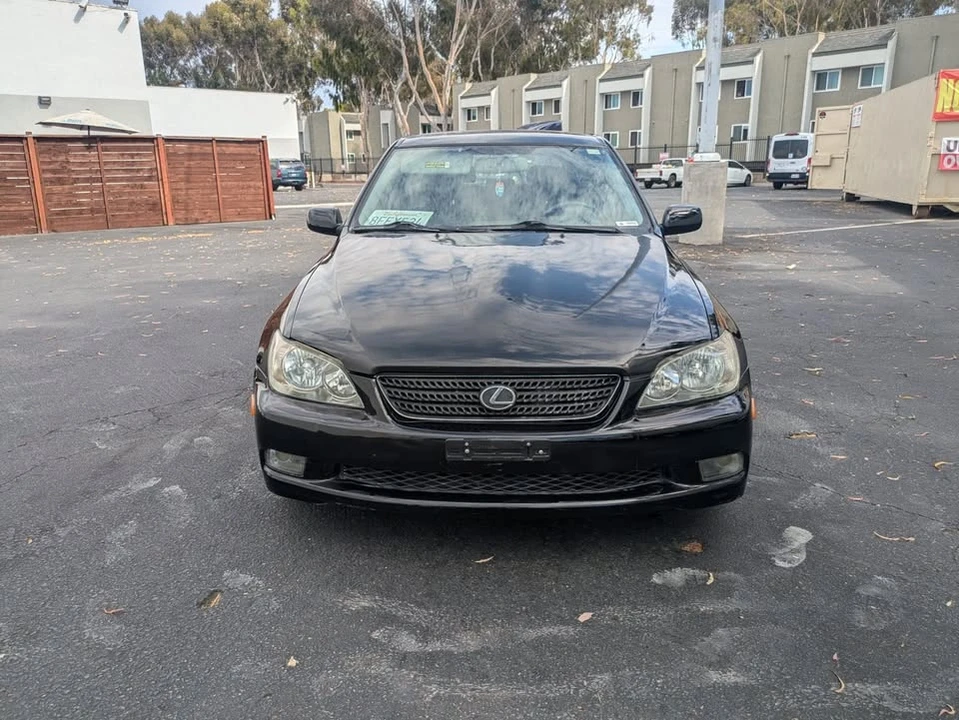 2005 Lexus IS 1st Gen - Image 5 of 19