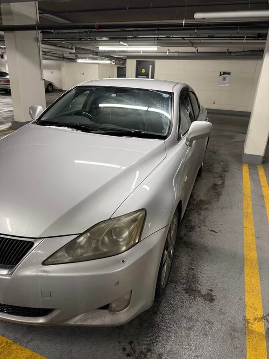 2005 Lexus IS 2nd Gen - Image 2 of 9