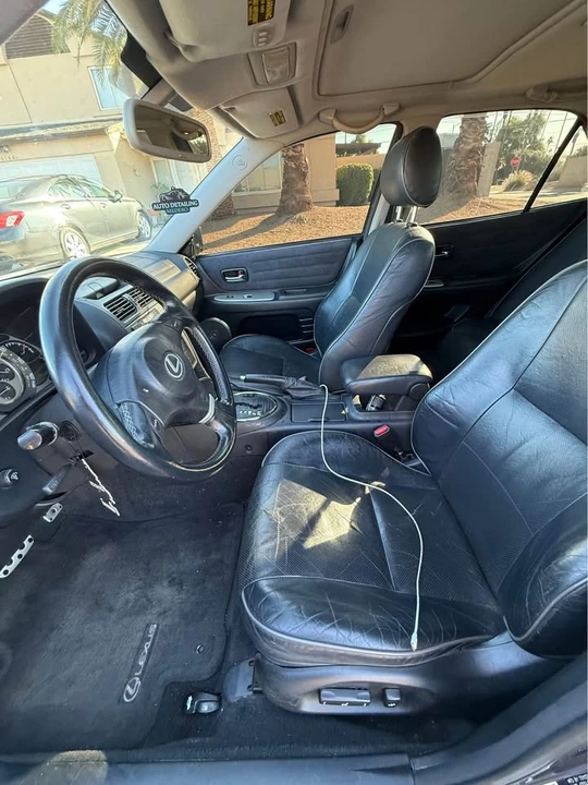 2005 Lexus IS 1st Gen - Image 7 of 11