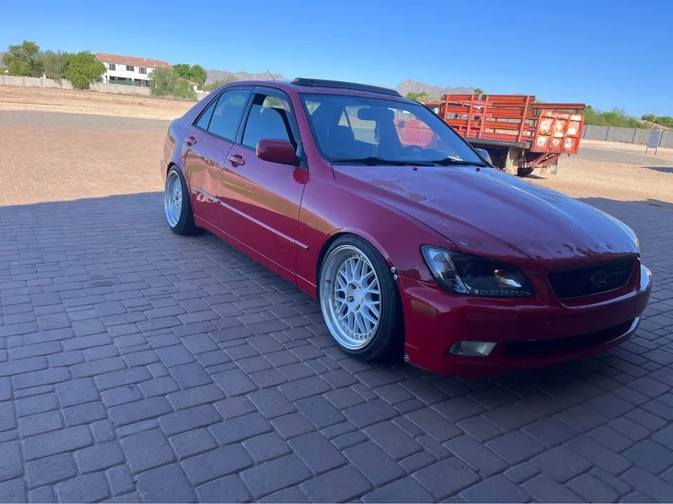 2005 Lexus IS 1st Gen - Image 5 of 9