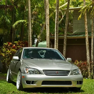 2005 Lexus IS300