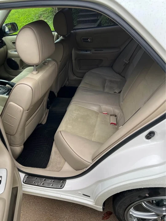 2005 Lexus IS 1st Gen - Image 10 of 15