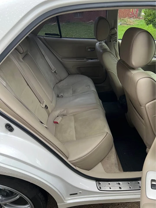 2005 Lexus IS 1st Gen - Image 8 of 15