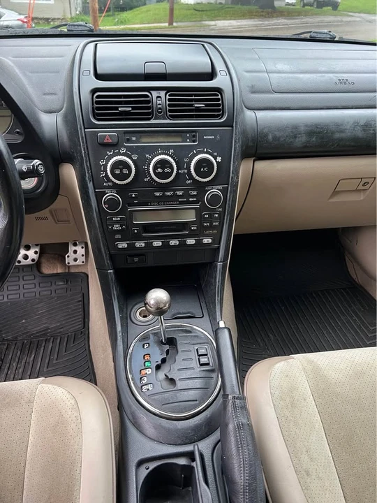2005 Lexus IS 1st Gen - Image 7 of 15