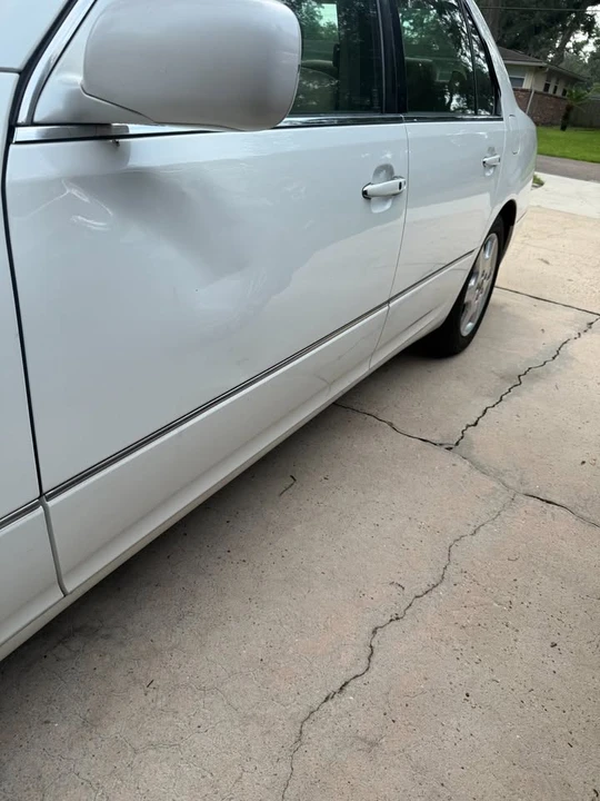 2005 Lexus LS 3rd Gen - Image 7 of 10