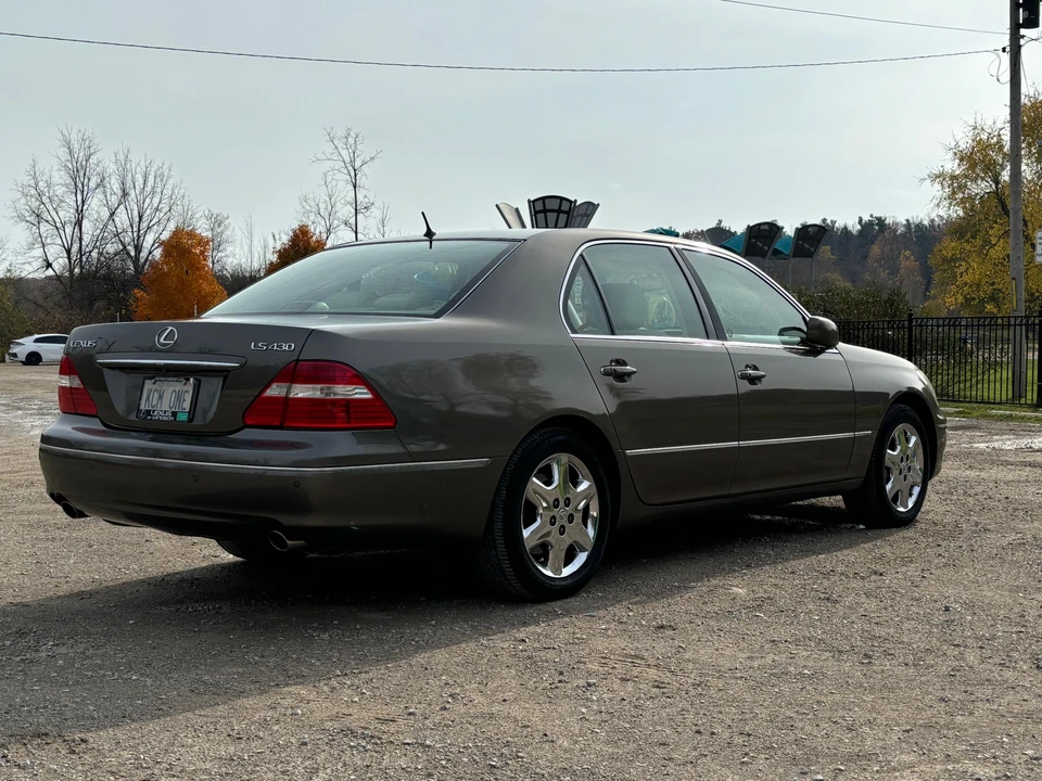 2005 Lexus LS 2nd Gen - Image 8 of 31