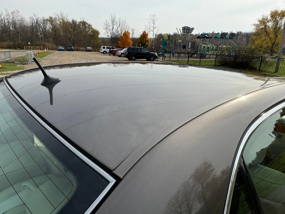 2005 Lexus LS 2nd Gen - Image 17 of 31