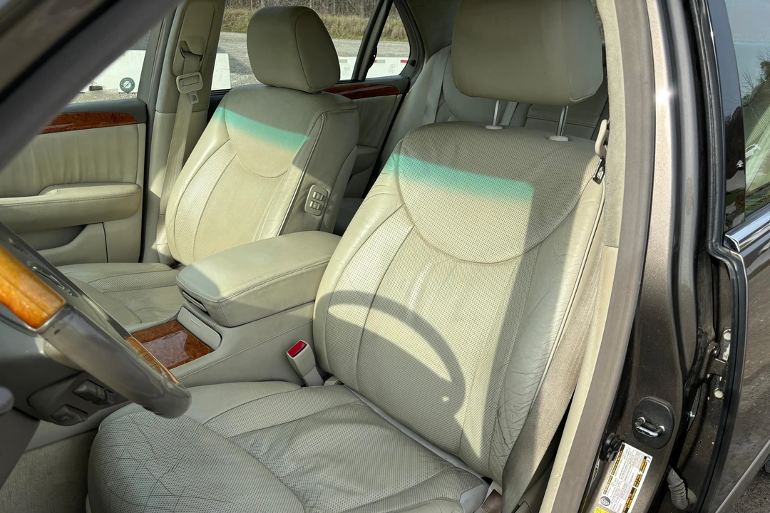 2005 Lexus LS 2nd Gen - Image 29 of 31