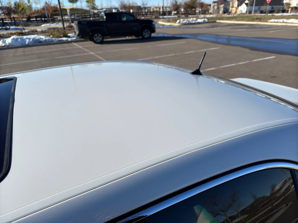 2005 Lexus LS 3rd Gen - Image 28 of 31