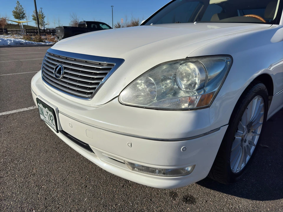 2005 Lexus LS 3rd Gen - Image 20 of 31