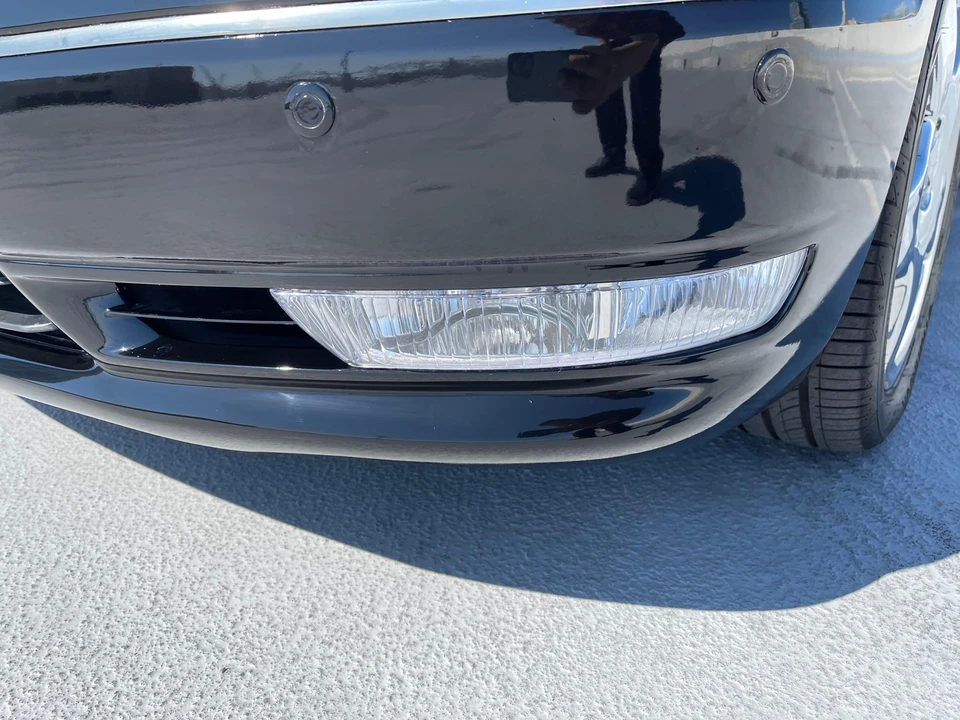 2005 Lexus LS 3rd Gen - Image 23 of 31