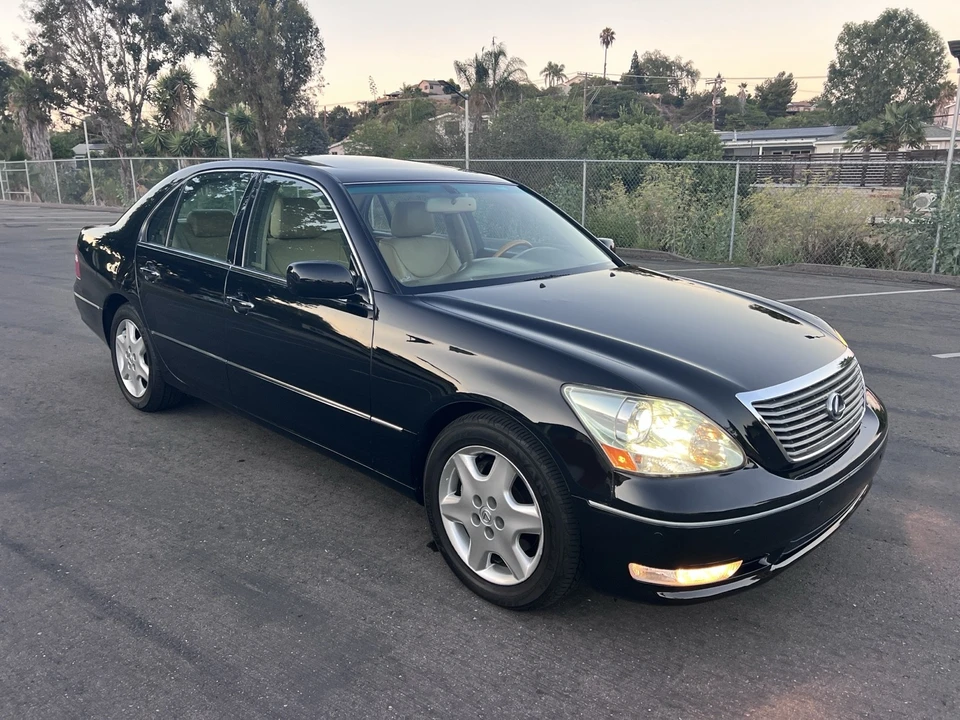 2005 Lexus LS 3rd Gen - Image 7 of 25