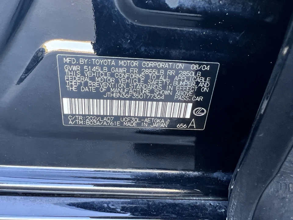 2005 Lexus LS 3rd Gen - Image 20 of 25