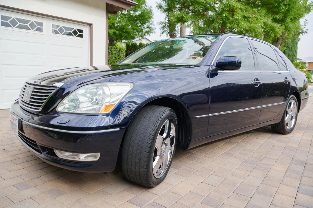 2005 Lexus LS 3rd Gen - Image 31 of 31