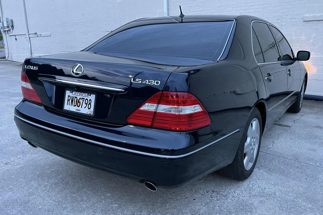 2005 Lexus LS 3rd Gen - Image 4 of 27
