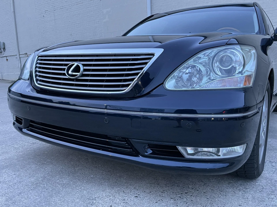 2005 Lexus LS 3rd Gen - Image 20 of 27
