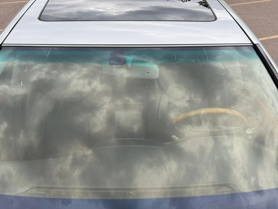 2005 Lexus LS 3rd Gen - Image 30 of 31
