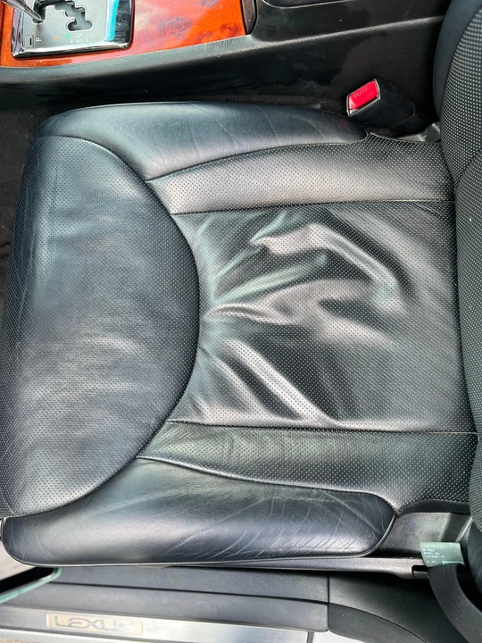 2005 Lexus LS 3rd Gen - Image 31 of 31