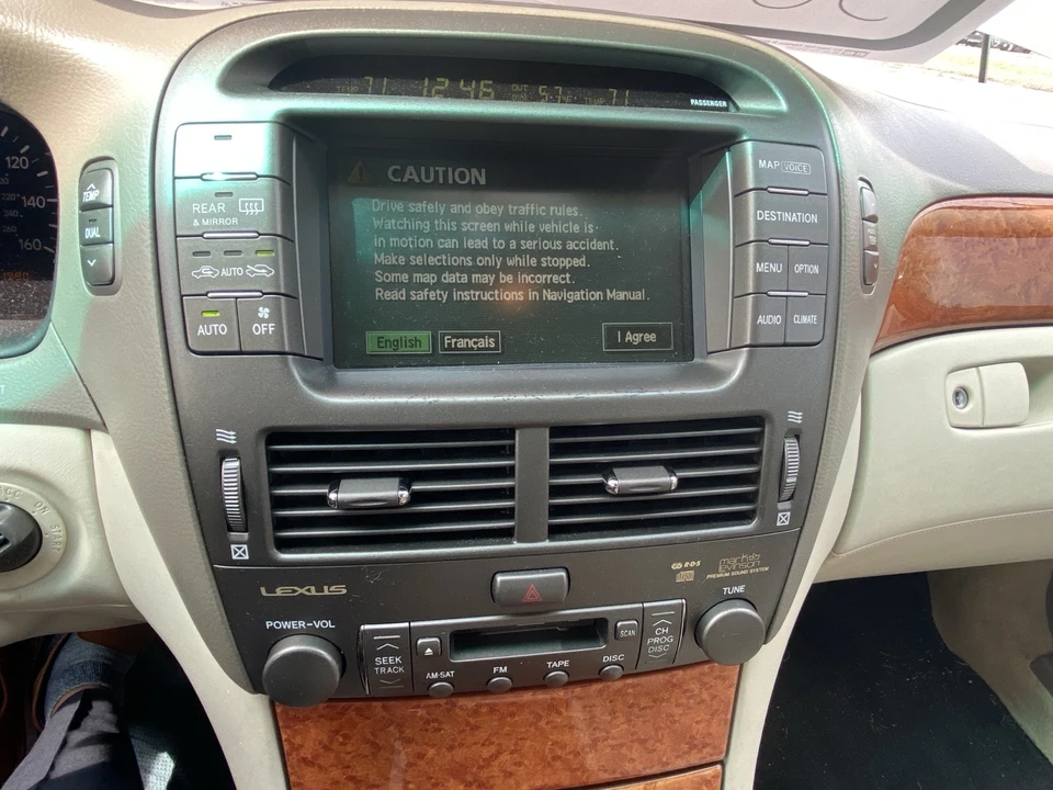 2005 Lexus LS 3rd Gen - Image 9 of 14