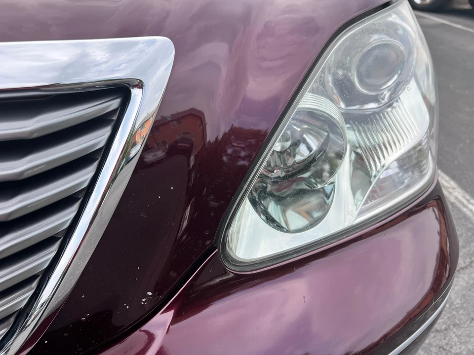 2005 Lexus LS 3rd Gen - Image 29 of 31