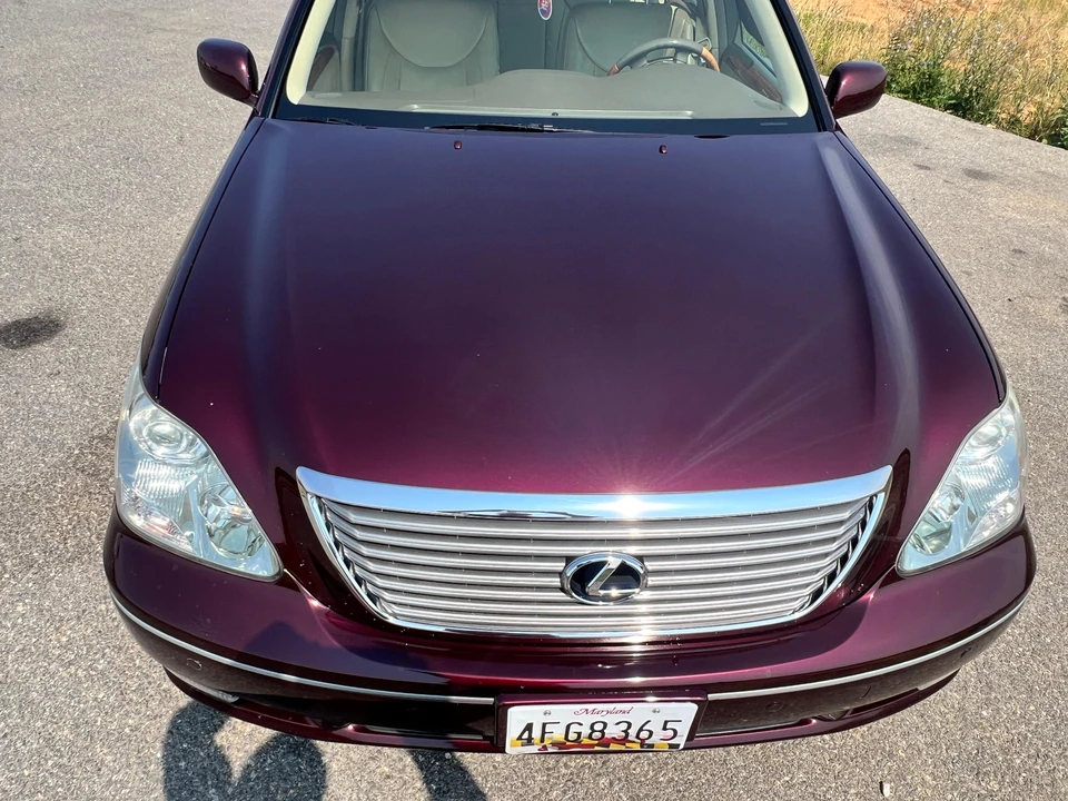 2005 Lexus LS 3rd Gen - Image 20 of 31