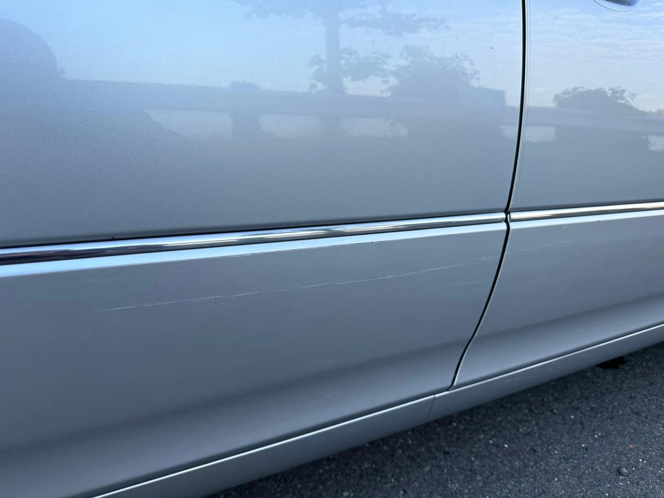 2005 Lexus LS 3rd Gen - Image 31 of 31