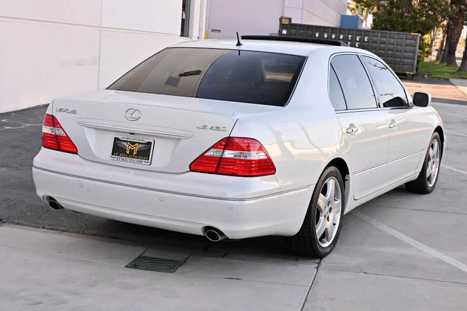 2005 Lexus LS 3rd Gen - Image 6 of 20