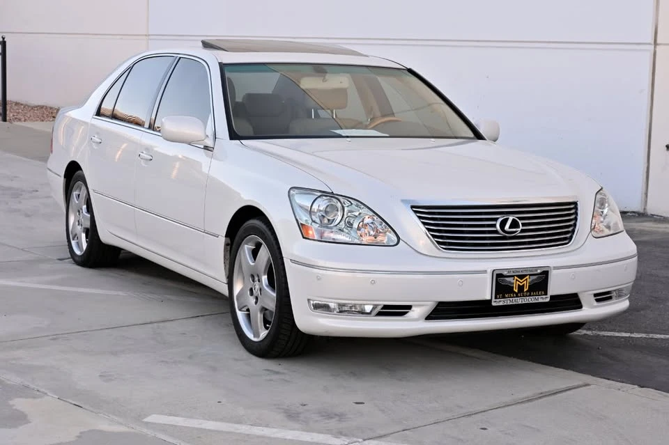 2005 Lexus LS 3rd Gen - Image 8 of 20