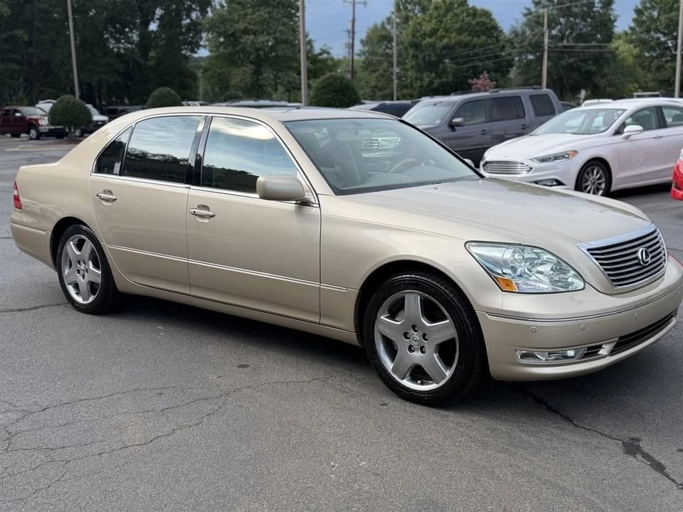 2005 Lexus LS 3rd Gen - Image 3 of 20