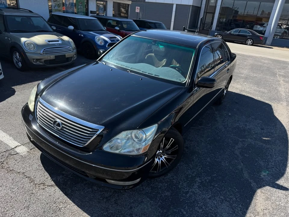 2005 Lexus LS 3rd Gen - Image 3 of 20