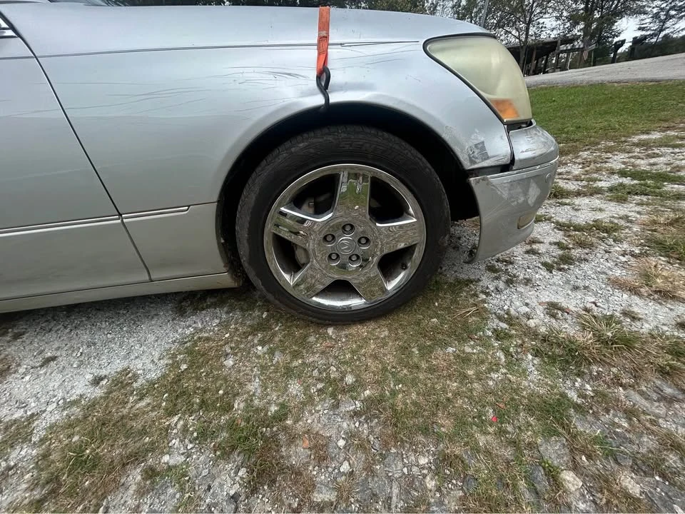 2005 Lexus LS 3rd Gen - Image 10 of 14