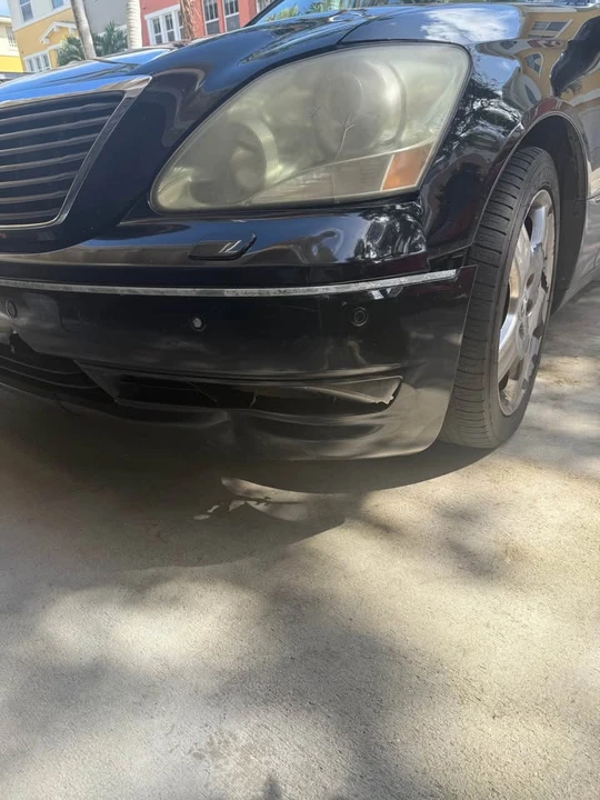 2005 Lexus LS 3rd Gen - Image 11 of 13