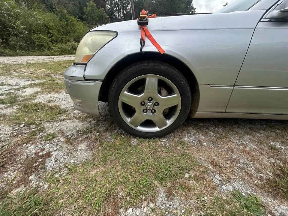 2005 Lexus LS 3rd Gen - Image 11 of 14